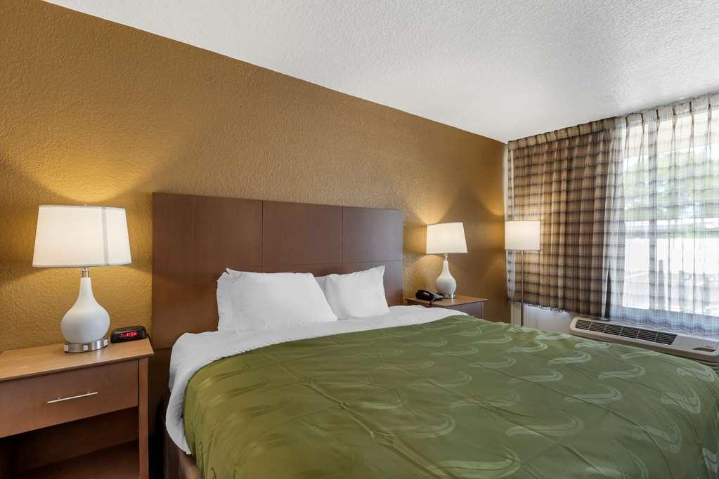 Quality Inn Saint Petersburg North-Tampa Bay Pokoj fotografie