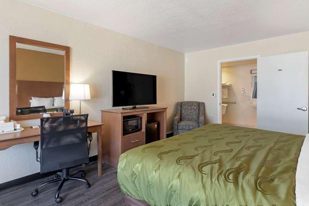 Quality Inn Saint Petersburg North-Tampa Bay Pokoj fotografie