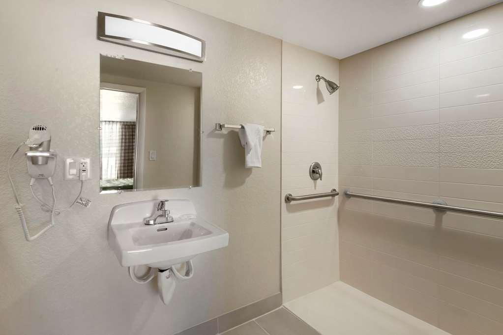 Quality Inn Saint Petersburg North-Tampa Bay Exteriér fotografie