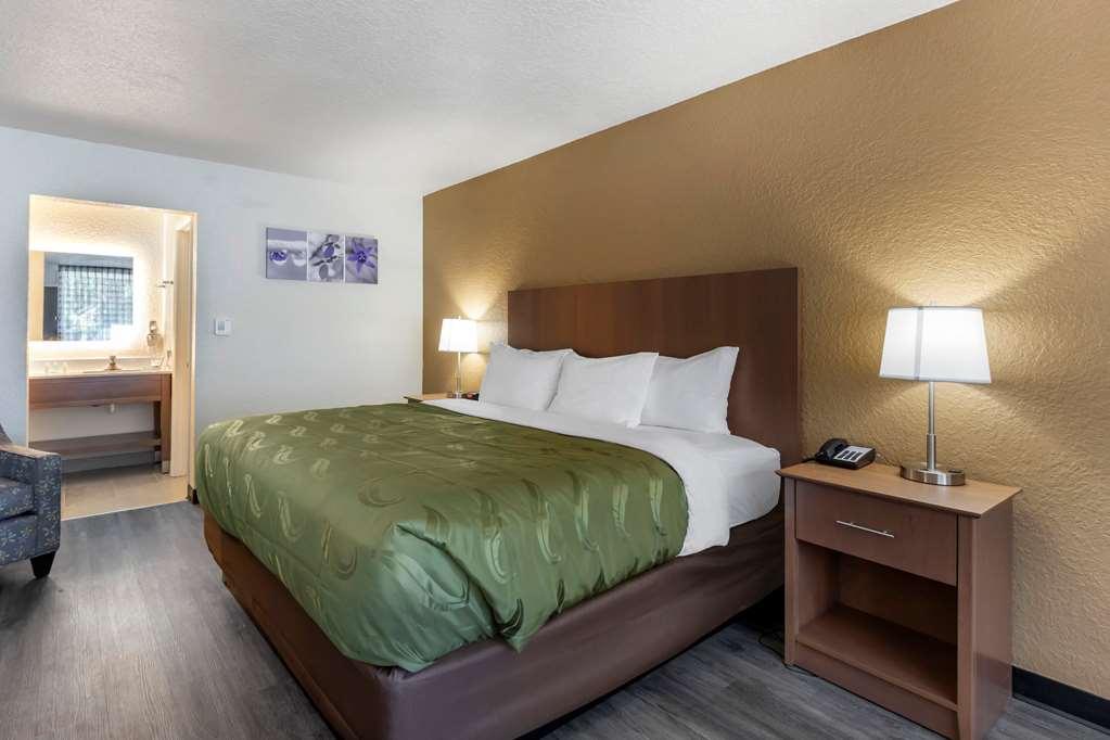 Quality Inn Saint Petersburg North-Tampa Bay Pokoj fotografie