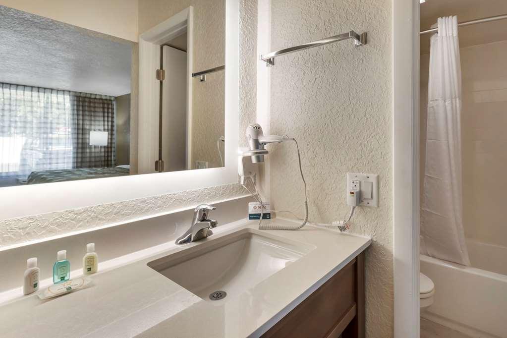 Quality Inn Saint Petersburg North-Tampa Bay Exteriér fotografie